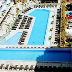 Royal In Infinity Pool & Appartamento *
