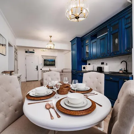 Royal - Infinity Pool & * Năvodari