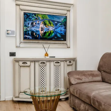 Royal - Infinity Pool & Năvodari